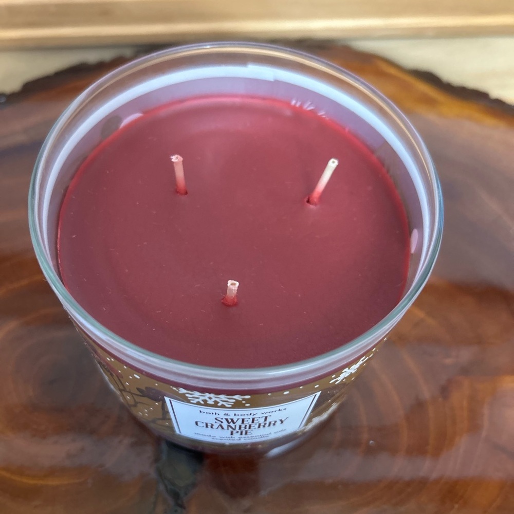 Candle 🕯️ - Picture 3 of 5